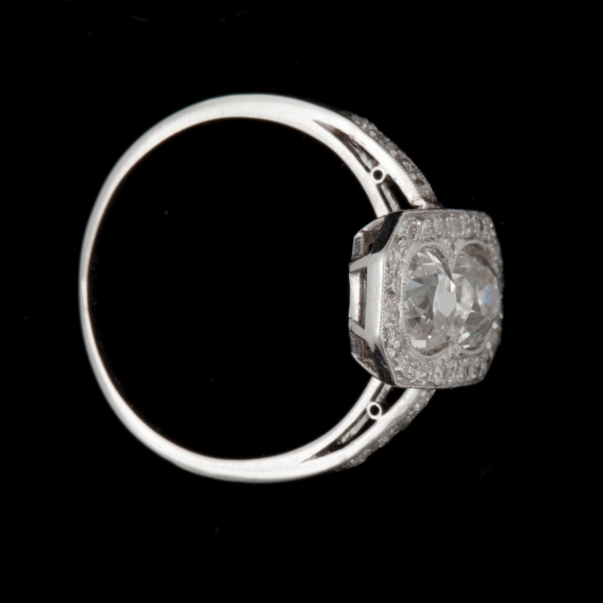 RING med gammalslipade diamanter totalt ca 1.70 ct.