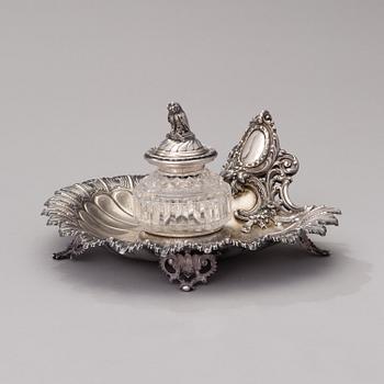 SKRIVBORDSTÄLL, silver, Roland Melin, Helsingfors 1860.