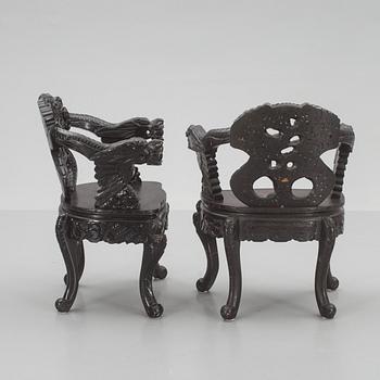 MÖBELGRUPP, 5 delar. Orientaliska, Japan. 1900-tal.