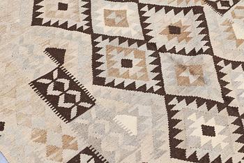 A RUG, Kilim, ca 200 x 155 cm.