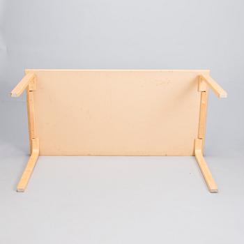 ALVAR AALTO, PÖYTÄ, malli 81A, Artek, 1900-luvun loppu.