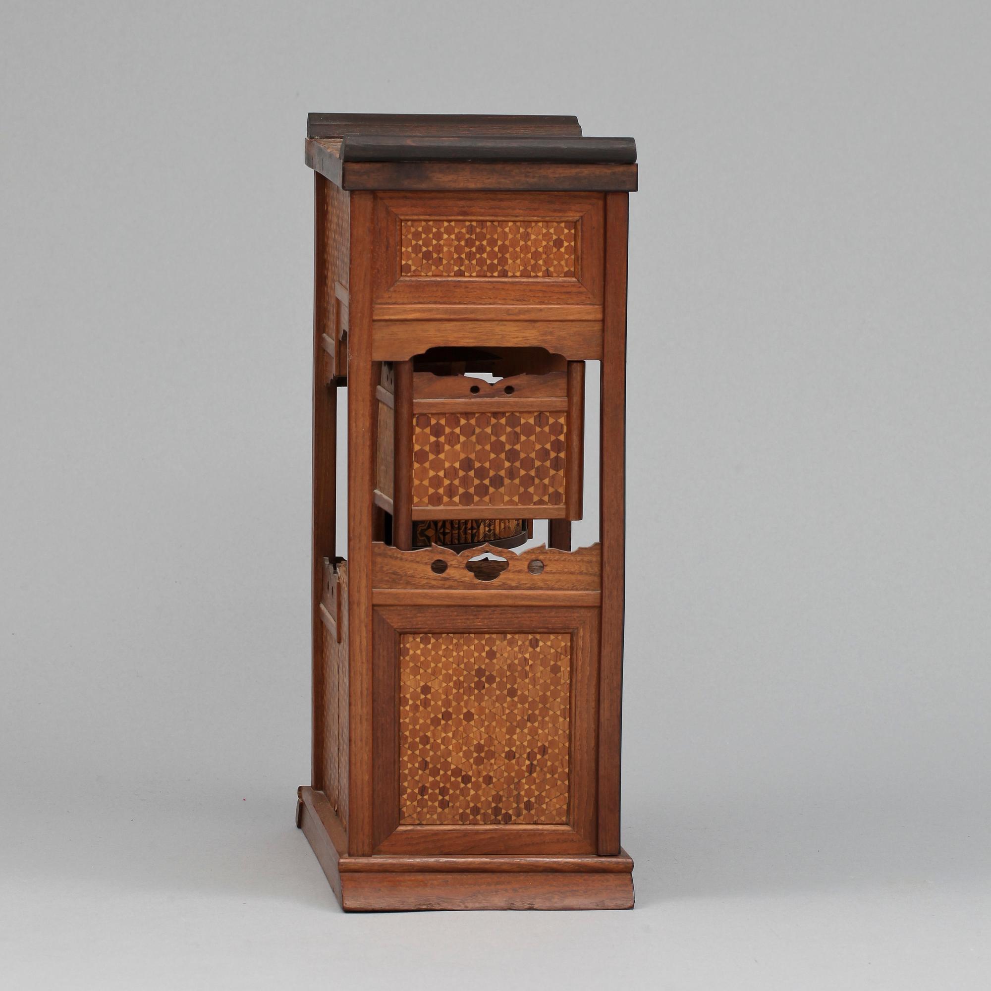 MINIATYRSKÅP, Meiji, Japan, 1800/1900-tal.