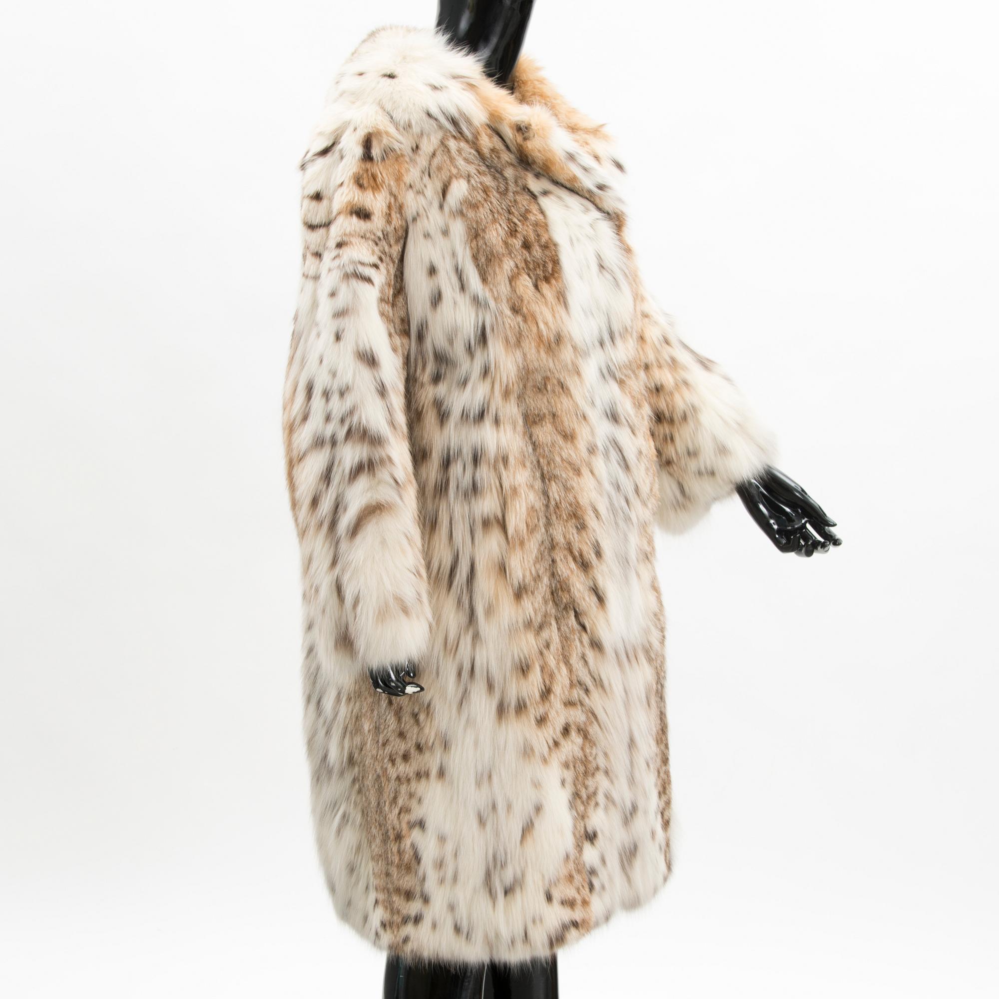 Lynx Fur Coat. Cites Certificate.