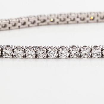 Tennis bracelet, brilliant cut diamonds, 18K white gold.