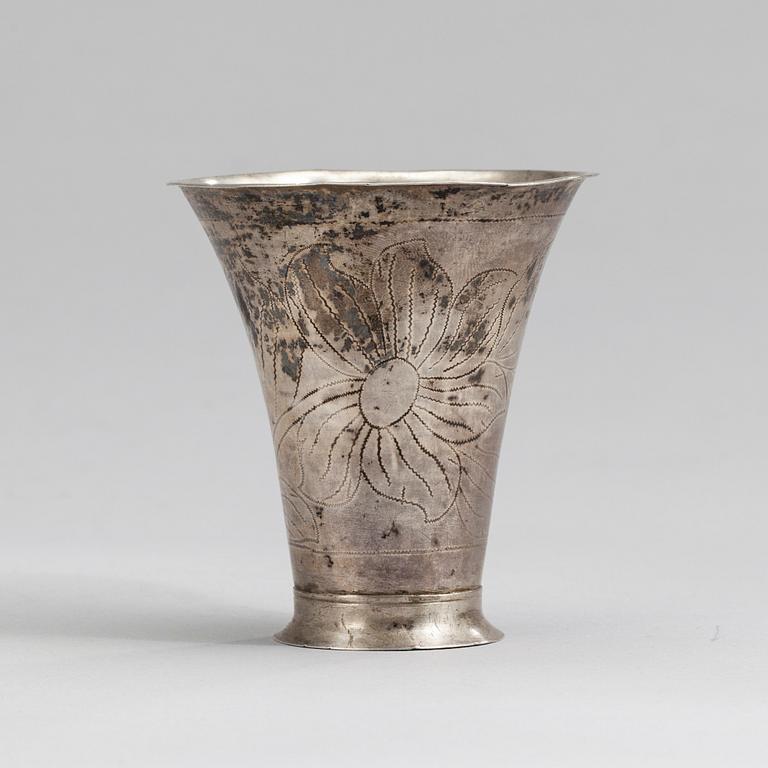 BÄGARE, silver, Peter Törnqvist, Tavastehus 1786, vikt 27 g.