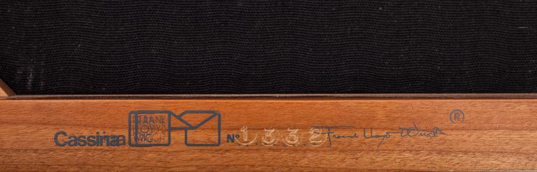 MATSALSMÖBLEMANG, 9 delar, Frank Lloyd Wright, Cassina 1986.