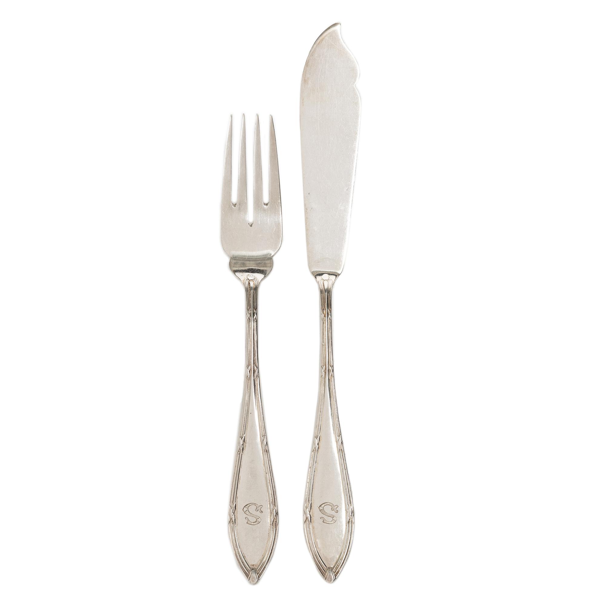 23 pieces of silver fish cutlery, Carlman, Stockholm, 1915.