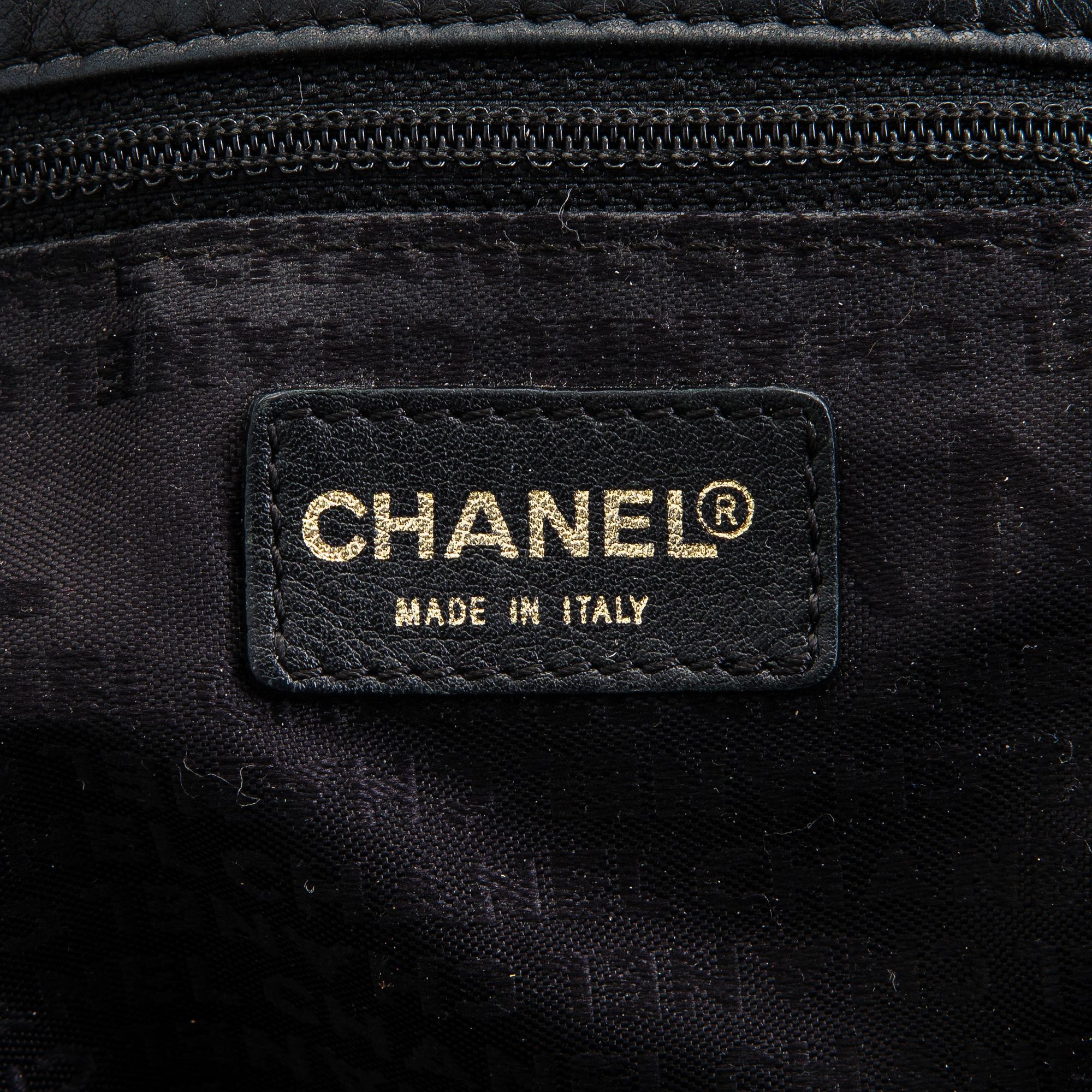 Chanel, an 'Olsen' hobo shoulder bag, 2002-2003.