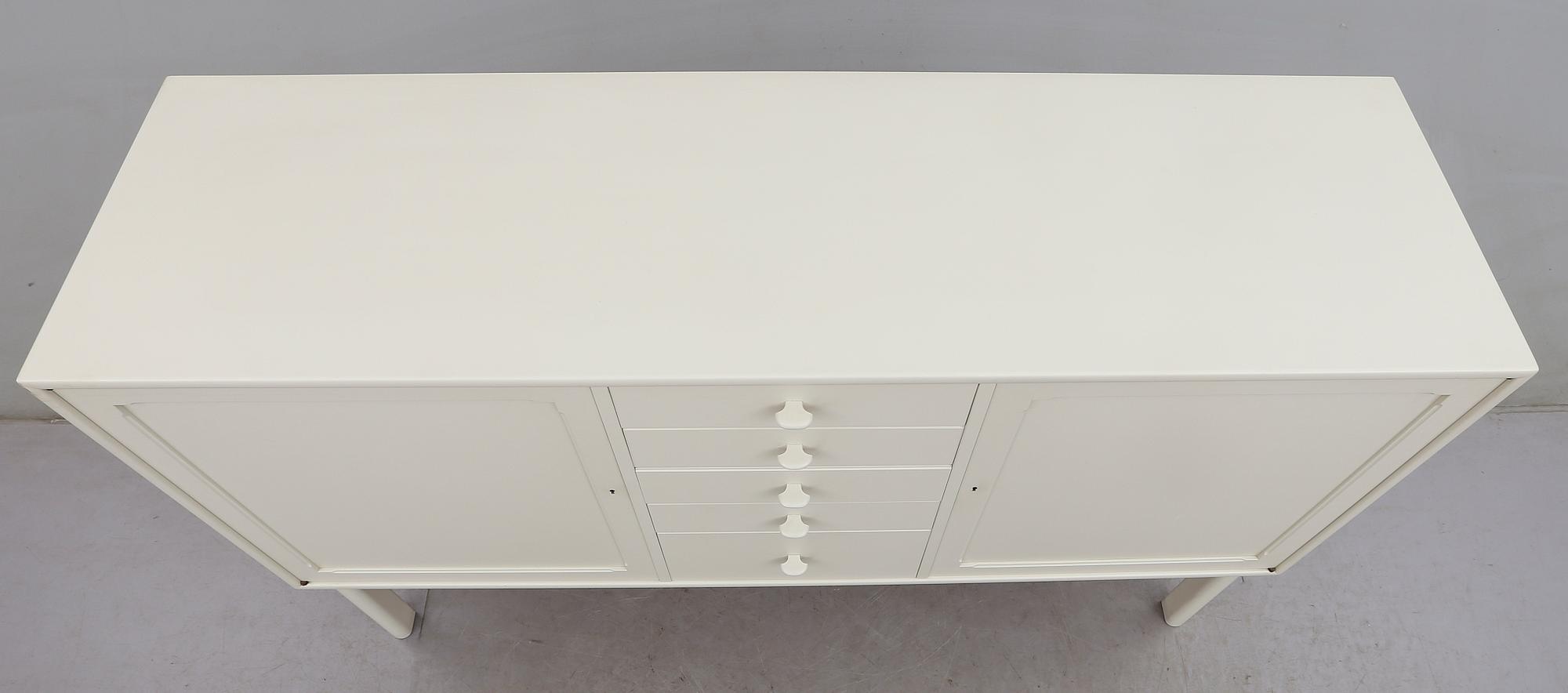 SIDEBOARD, Sven Engström & Gunnar Myrstrand, Bodafors, 1900-talets andra hälft.