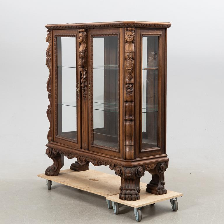 Vitrinskåp, barockstil, 1940-tal.