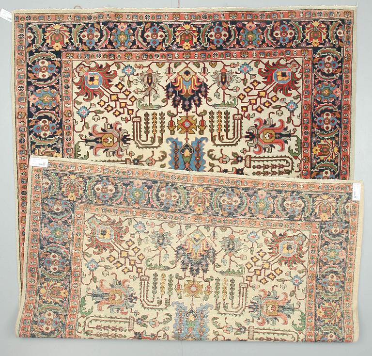 MATTA, semiantik/old Täbris. Ca 310 X 210 cm.
