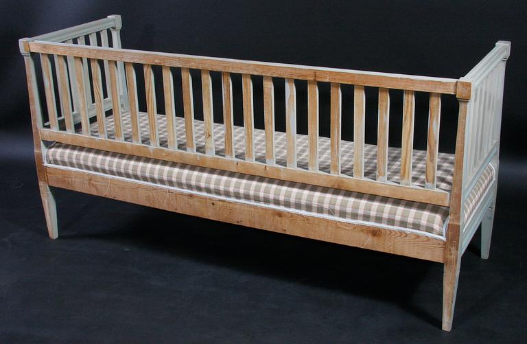 SOFFA, gustaviansk stil, 1900-tal.