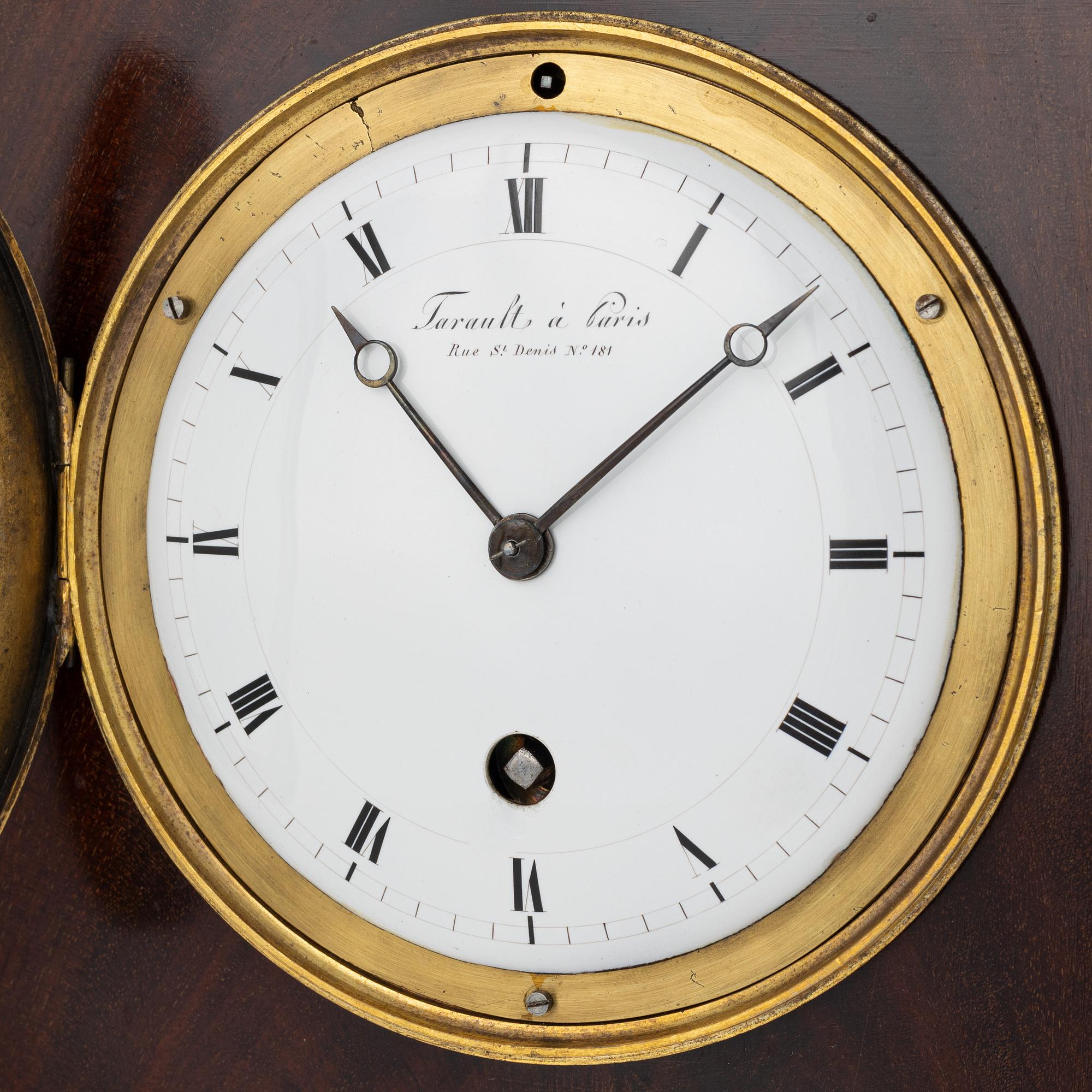 Bordspendyl, signerad  "Tarault à Paris", Empire, 1800-talets början.