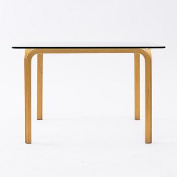 Alvar Aalto, soffbord, modell Y805, Artek, 1900-talets andra hälft.