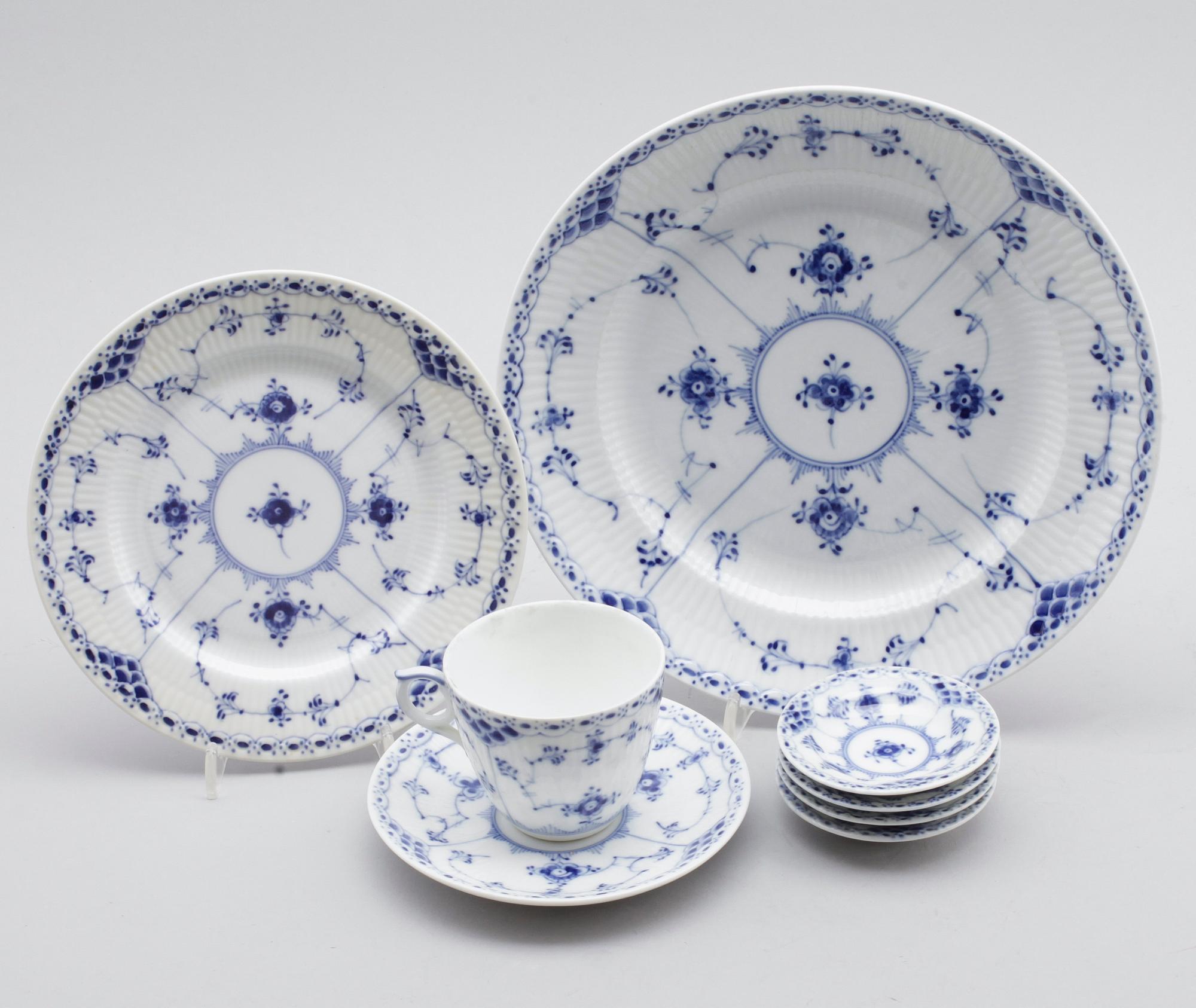 SERVISPORSLIN, 26 delar, Royal Copenhagen, Danmark.