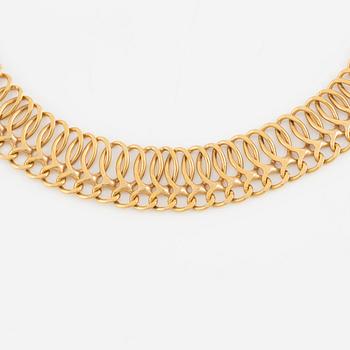 Necklace, 18K gold, circular links.