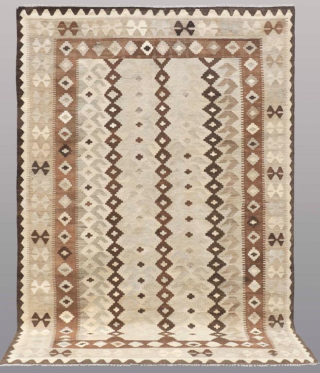 A CARPET, Kilim, ca 301 x 200 cm.
