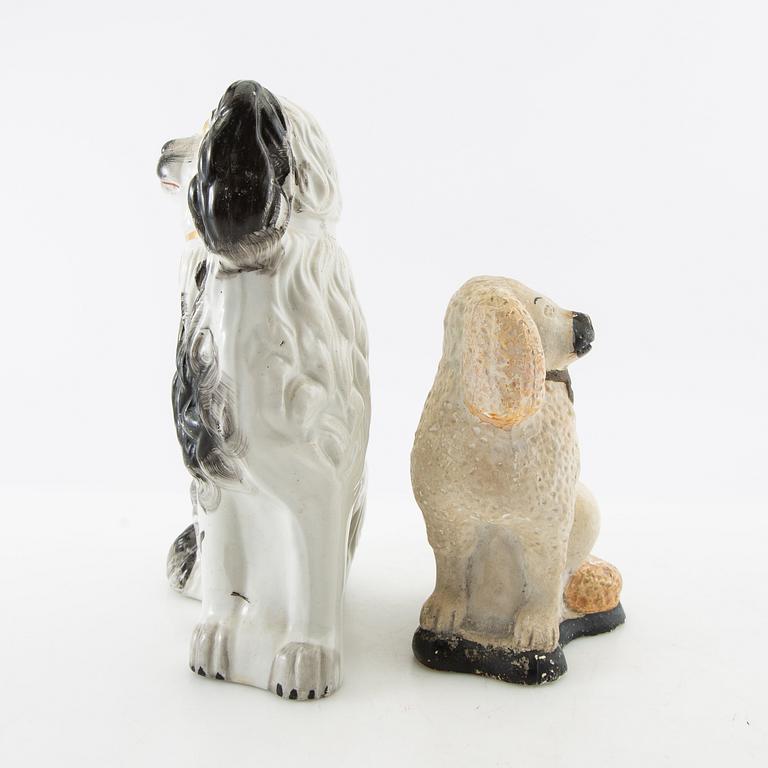 Figurines 4 pcs 20th century porcelain and plaster.