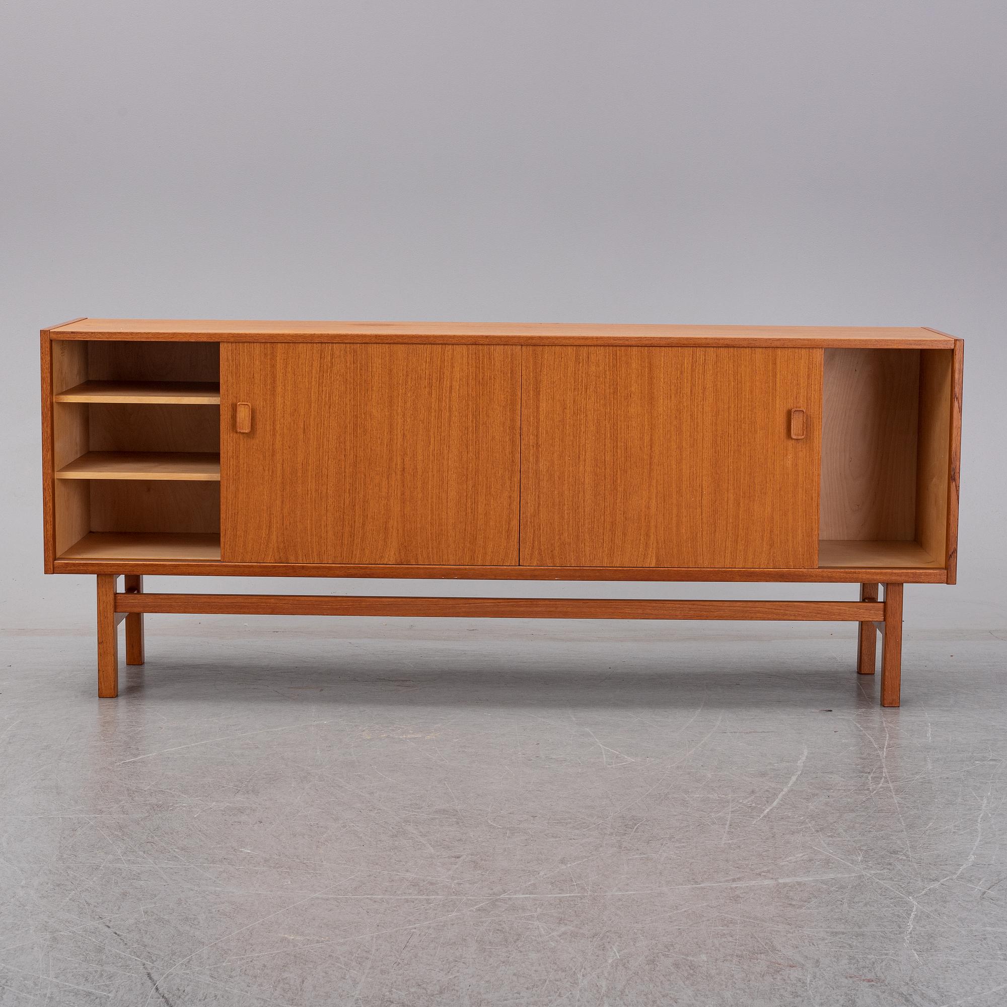 Nils Jonsson, 'Arild' sideboard, Troeds.