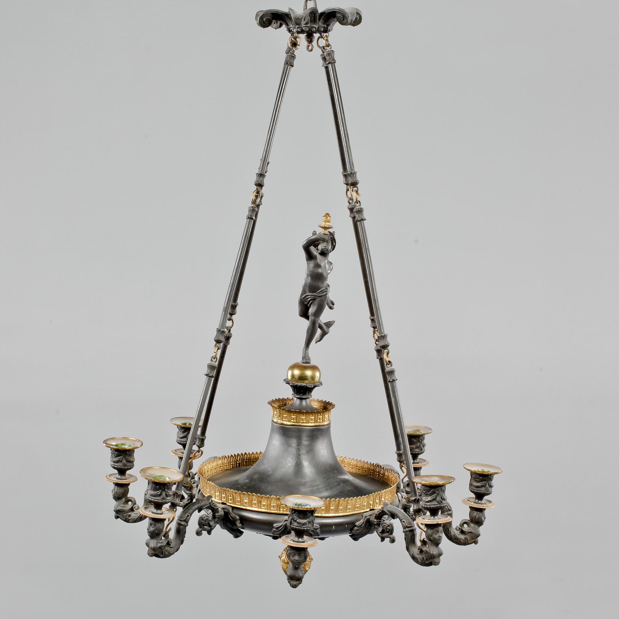 AMPEL, 1800-talets mitt/andra hälft. Höjd 75 cm.