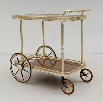 SERVERINGSVAGN, 1900-talets andra hälft.