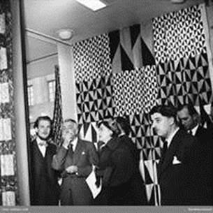 "Soft sand", plicerat tygtryck, ca 241 x 129 cm (samt 49-50 cm omvikt på baksidan).