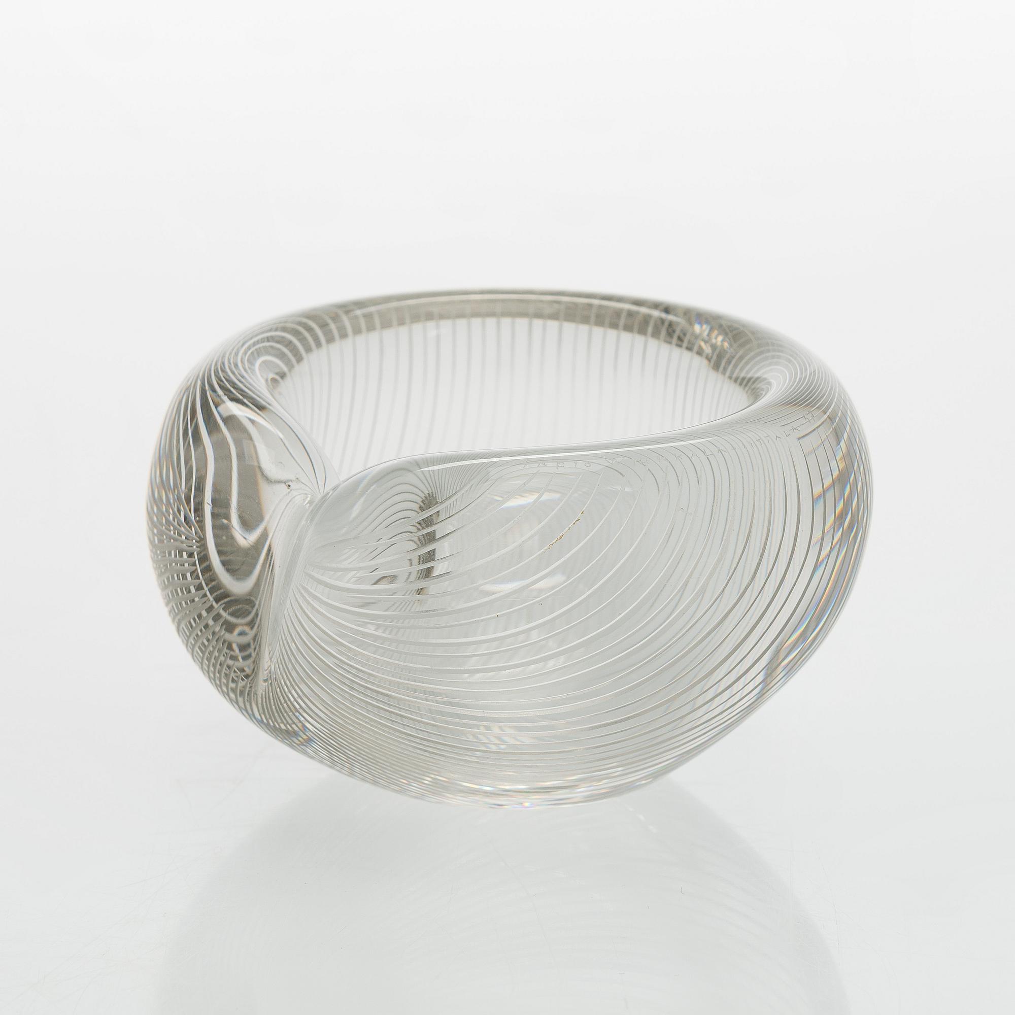 Tapio Wirkkala, a model 3327 glass bowl, signed Tapio Wirkkala Iittala -57.