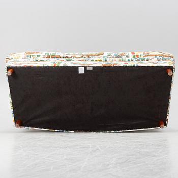 Josef Frank, soffa, modell 678, Firma Svenskt Tenn, 2018.