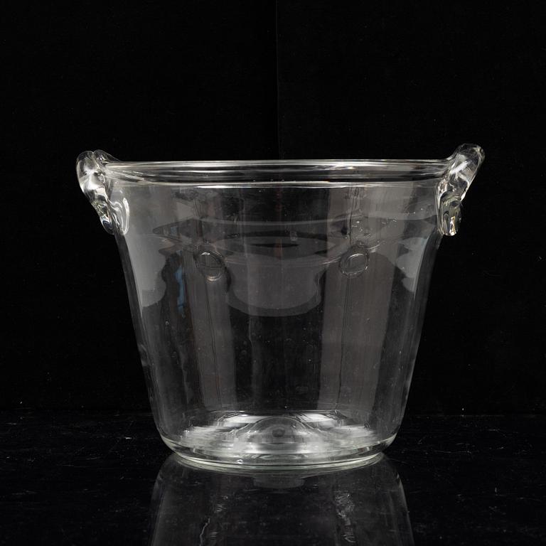 Nils Landberg, champagne-/vinkylare, Orrefors.