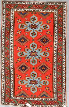 MATTA, semiantik, orientalisk, ca 190x116 cm.