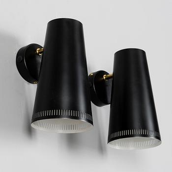 PAAVO TYNELL, A SET OF TWO WALL LIGHTS. Manufactured by Taito. 1940s.