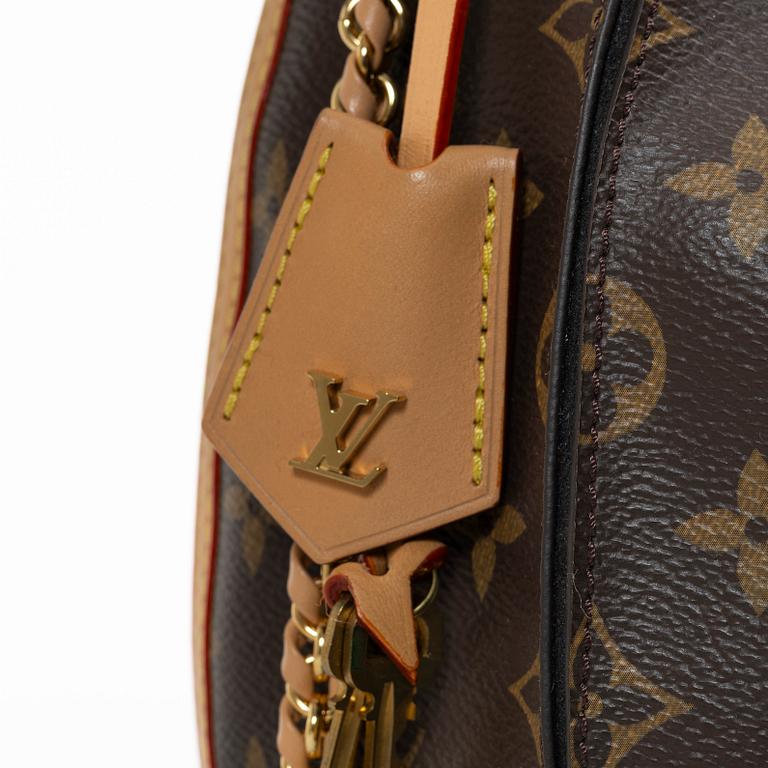 Louis Vuitton, Bag, Sac Egg Souplé, 2020.