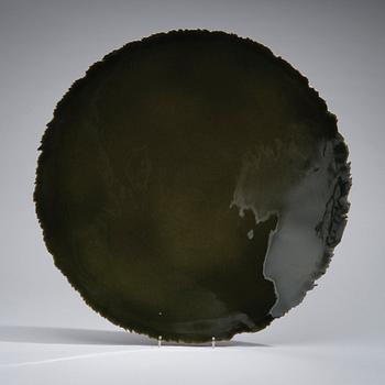 FUJIWO ISHIMOTO, A CERAMIC DISH. Signed Ishimoto -03. Arabia Art Department Society, 9th Floor.