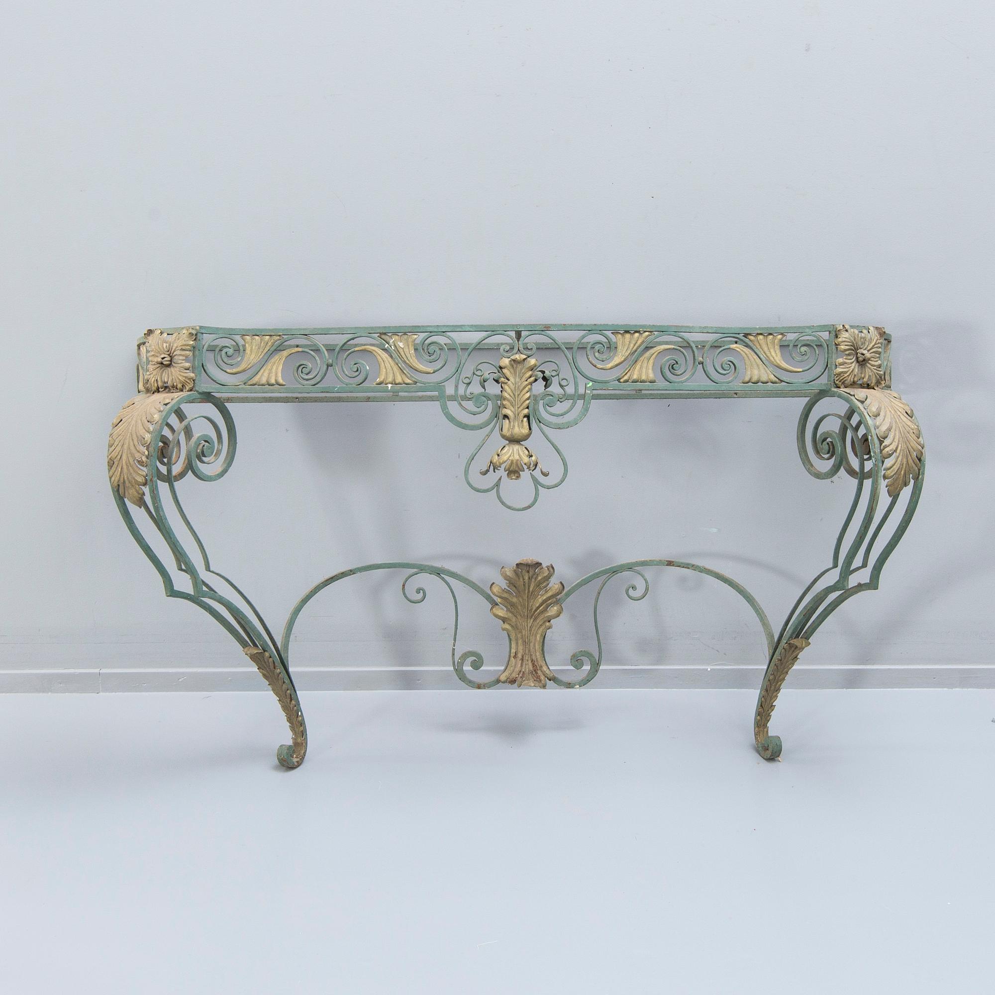 Sideboard 1900-talets mitt/andra hälft.