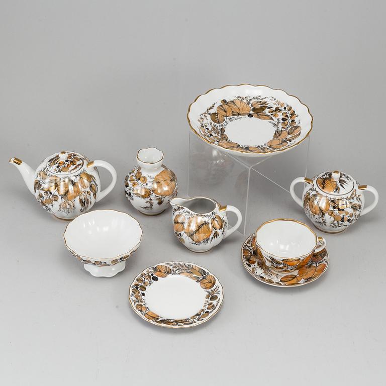 A Russian porcelain tea service, Lomonosov, late 20th century.