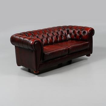 SOFFA, Chesterfield, 1900-talets andra hälft.