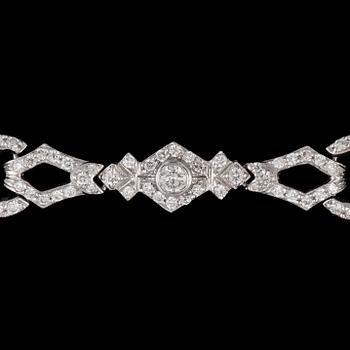 A brilliant cut diamond necklace, tot. 14.50 cts.