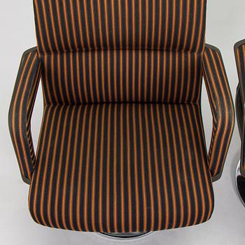 Eero Aarnio, tuoleja, 3 kpl, Martela Ltd Finland, 1975.