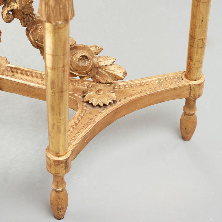 KONSOLBORD, gustavianskt stockholmsarbete, 1700-talets slut.