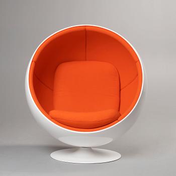 An Eero Aarnio white fiberglass and orange fabric 'Ball chair', by Adelta, Finland, post 1991.