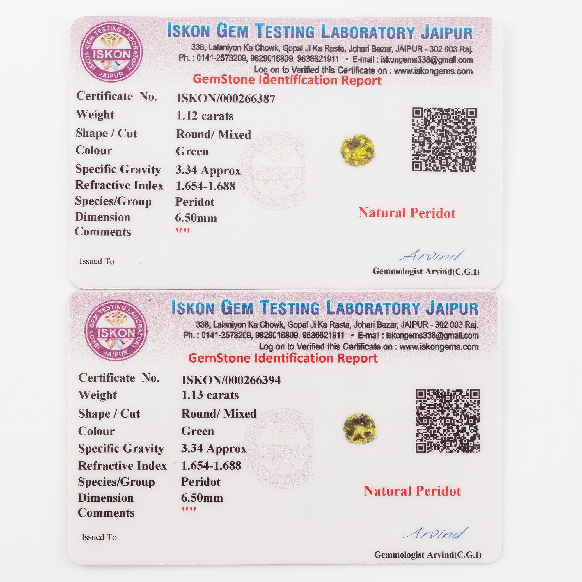 Earrings with peridot and brilliant-cut diamonds.