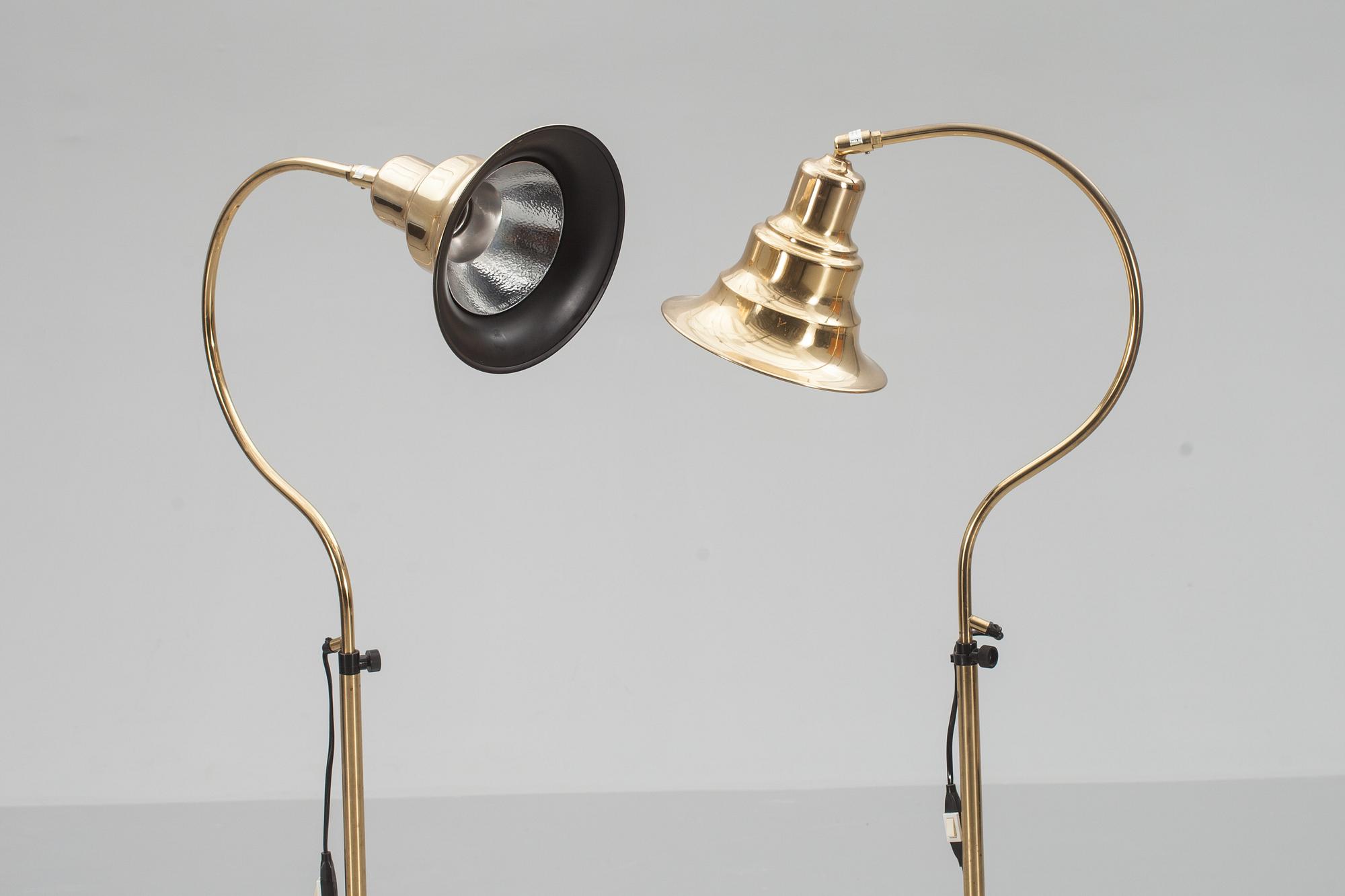 GOLVLAMPOR, ett par, design Jan Wickelgren, Aneta, 1970-tal. Etikettmärkta.