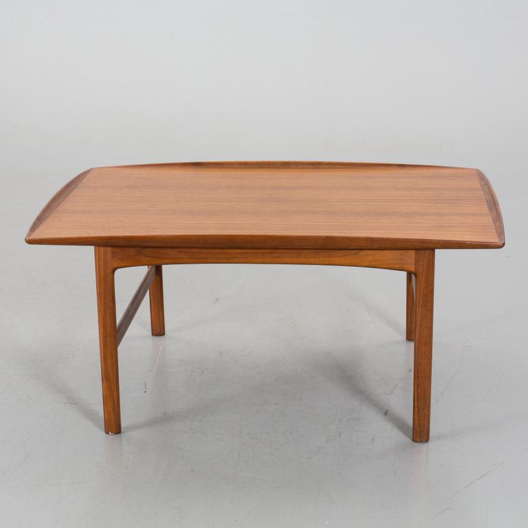 A FOLKE OHLSSON COFFEE TABLE "FRISCO" BRA BOHAG TINGSTRÖMS, 1960'S.