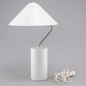 A late 20th cenutry table lamp.