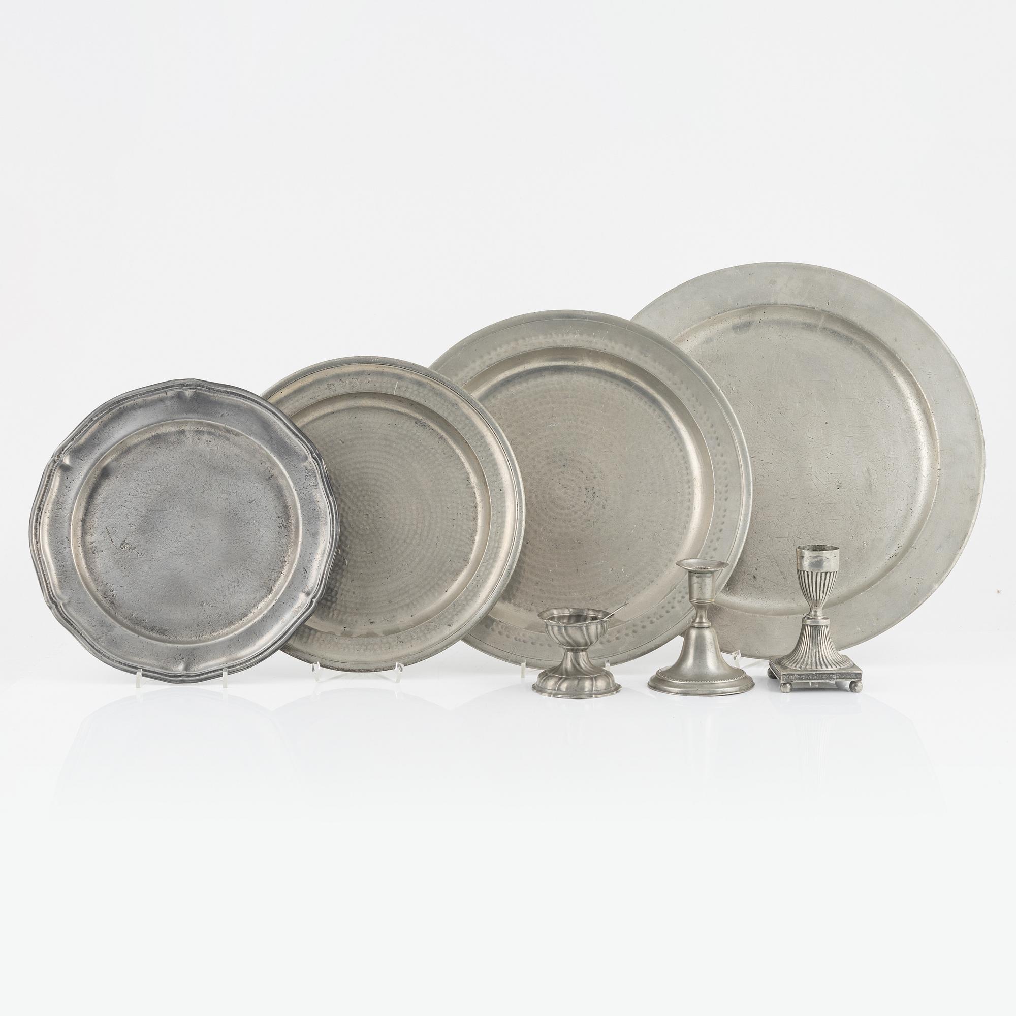 Samling tenn, 8 delar, bl.a. Erik Wikgren, Nyköping (mästare 1805-1846).