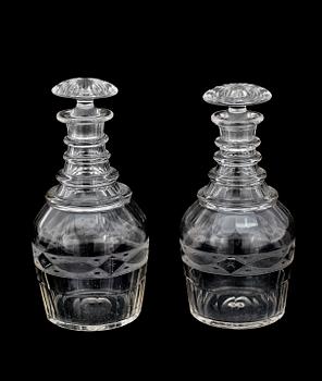 KARAFFER ett par, samt PORTVINSGLAS, 11 st, empire, troligen Danmark 1800-talets första hälft.