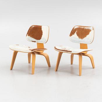 Charles & Ray Eames, stolar, ett par, "Plywood Group DWC", Vitra.