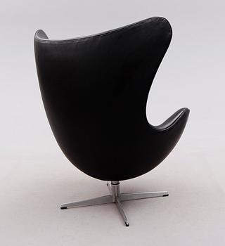 FÅTÖLJ, "Ägget", Arne Jacobsen, Fritz Hansen, Danmark.