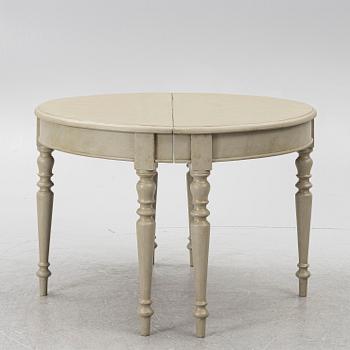 Dining table, 19th century.