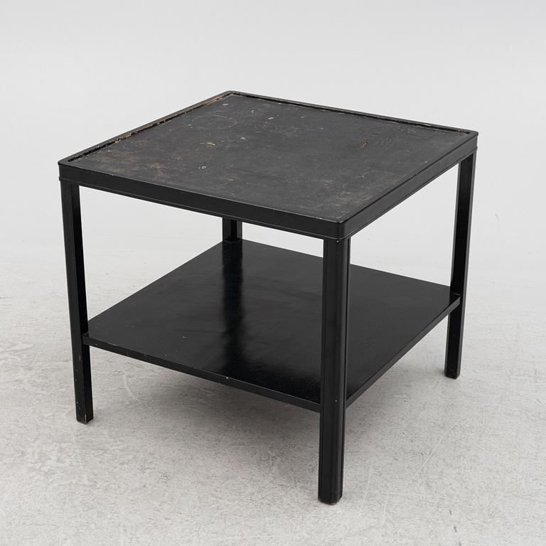 Svenska Möbelfabrikerna, a table model "800/2", Bodafors, 1930s.